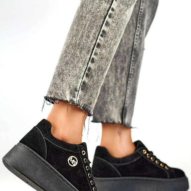 Sport Shoes model 200879