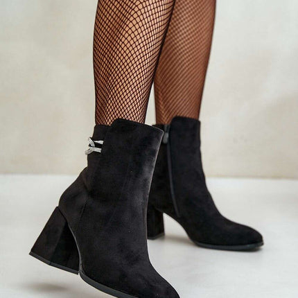 Heel boots model 200960