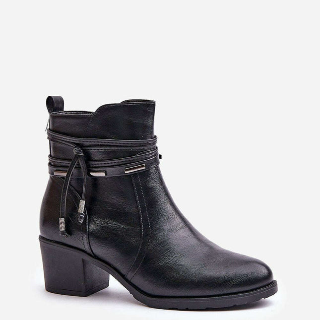Heel boots model 201224