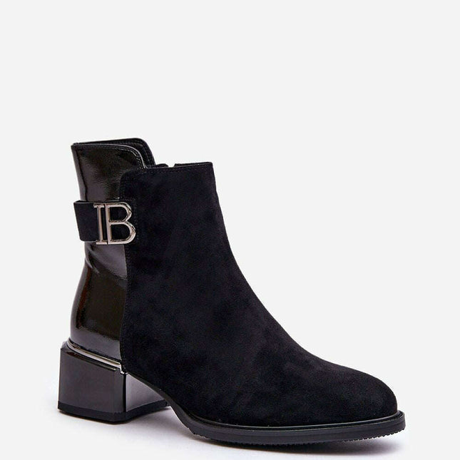 Heel boots model 201226