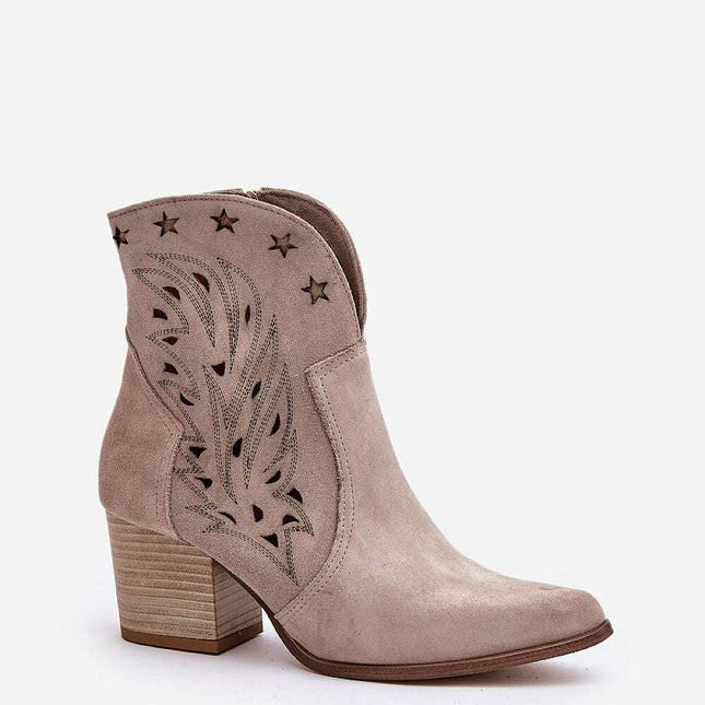 Heel boots model 201227