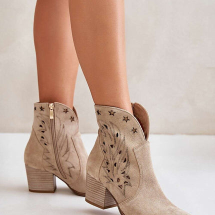 Heel boots model 201227