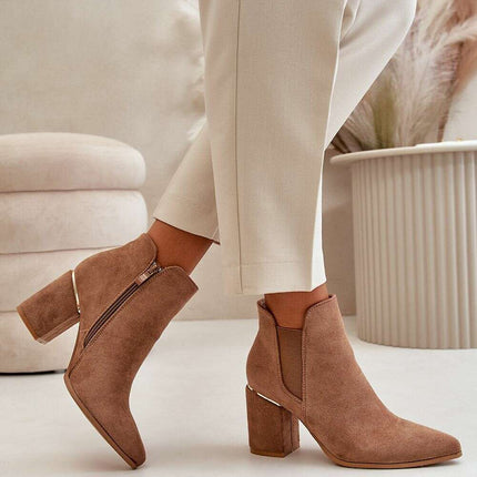 Heel boots model 201549