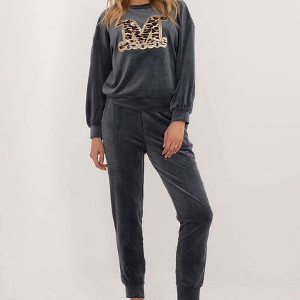 Velour Set Model 201588 For Women Blouse And Pants Set