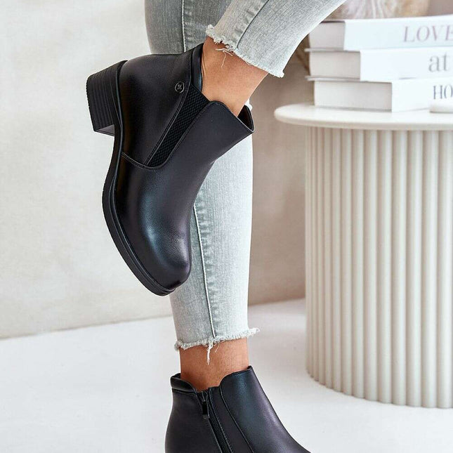Heel boots model 201683