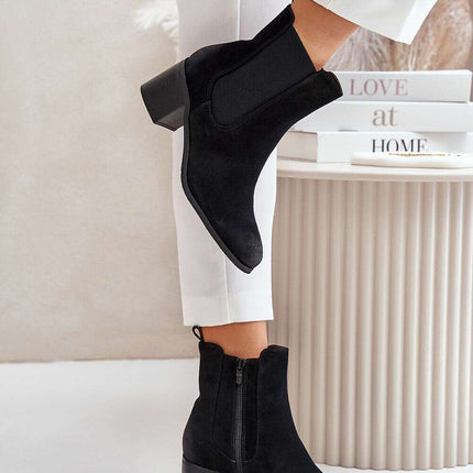 Heel boots model 201695