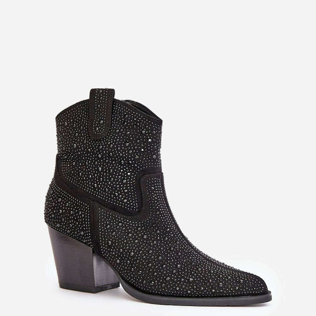 Heel boots model 202048