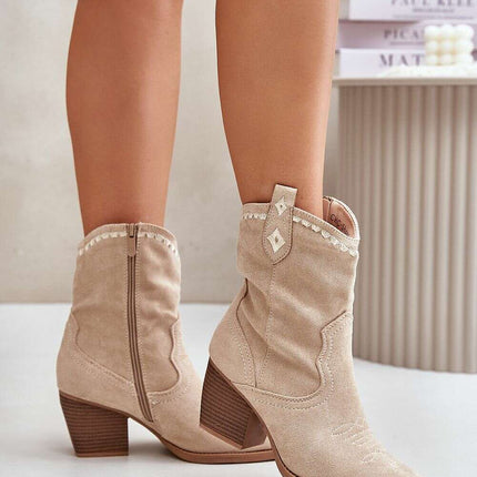 Heel boots model 202164
