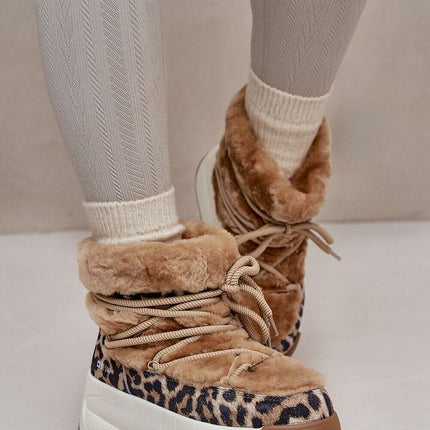 Snow boots model 202225