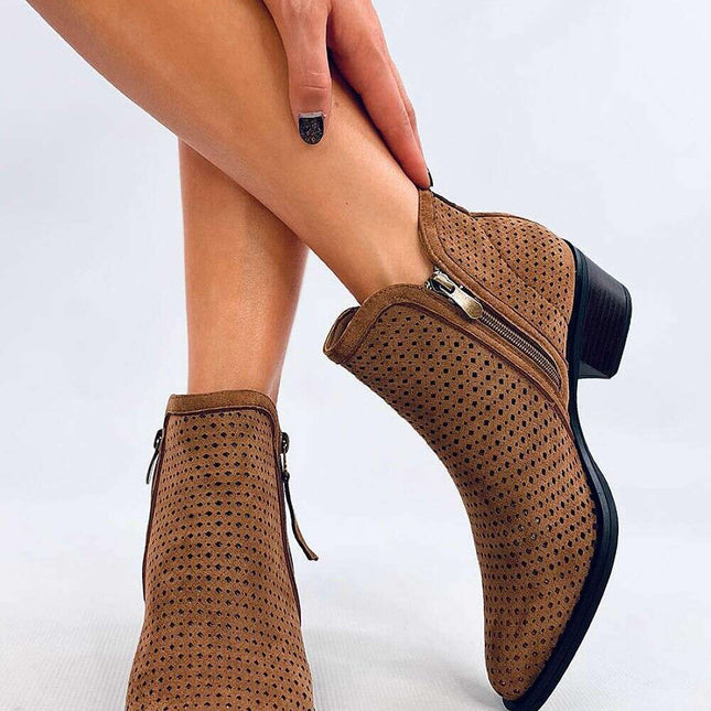 Heel boots model 202357