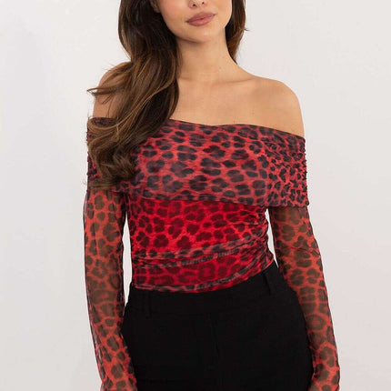 Blouse Model 202521 Elegant Fitted Spanish Neckline