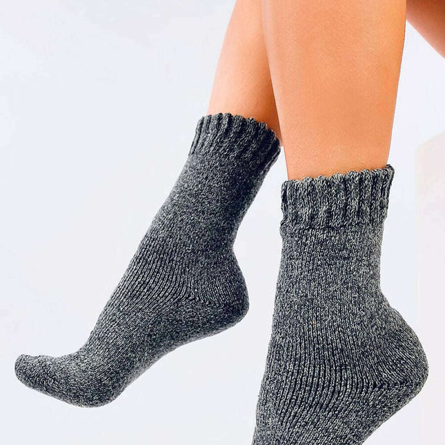Socks model 202589
