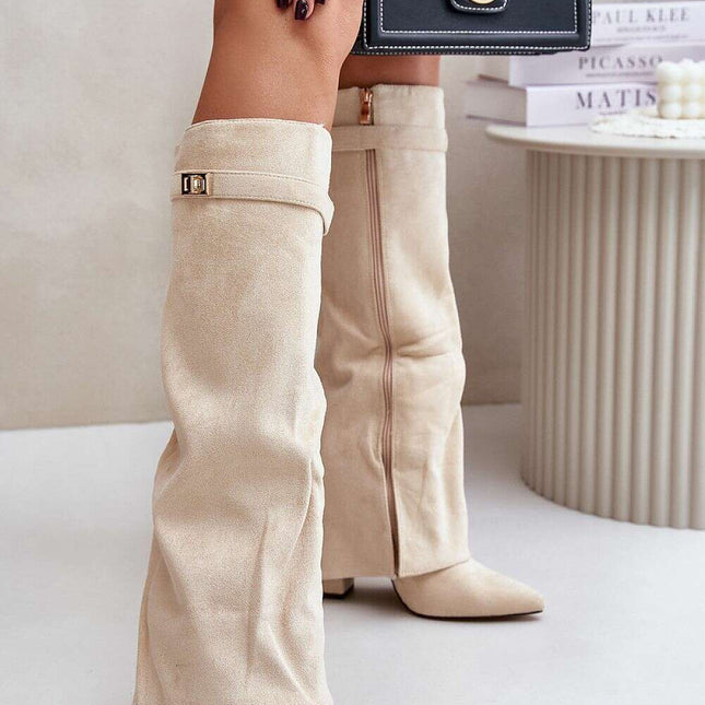 Heel boots model 202727