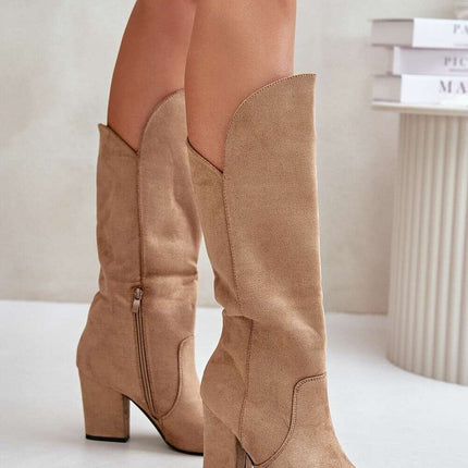 Heel boots model 202612