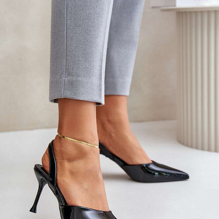 High heels model 202797