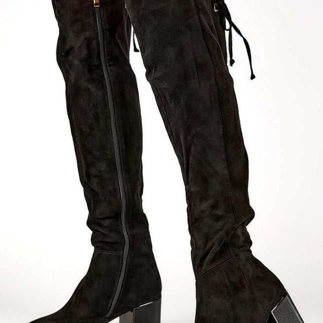 Heel boots model 203041