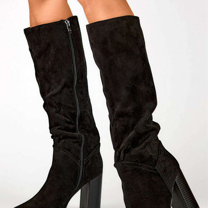 Heel boots model 203050