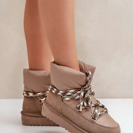 Snow boots model 202208