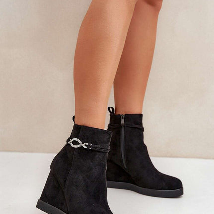 Buskin boots model 200088