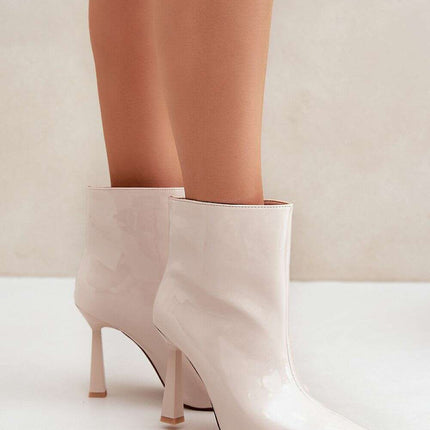 Heel boots model 204682