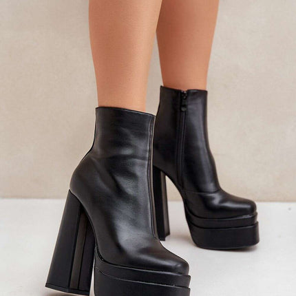 Heel boots model 204690