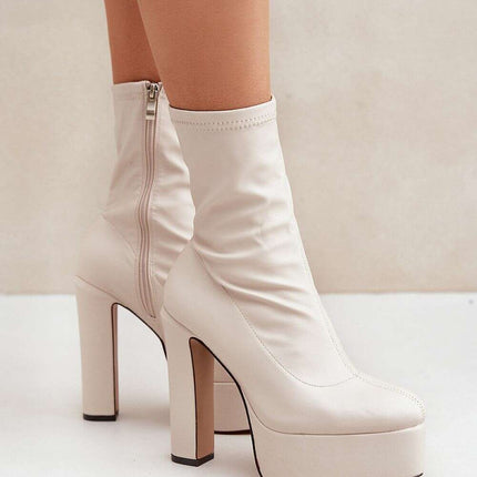 Heel boots model 204694