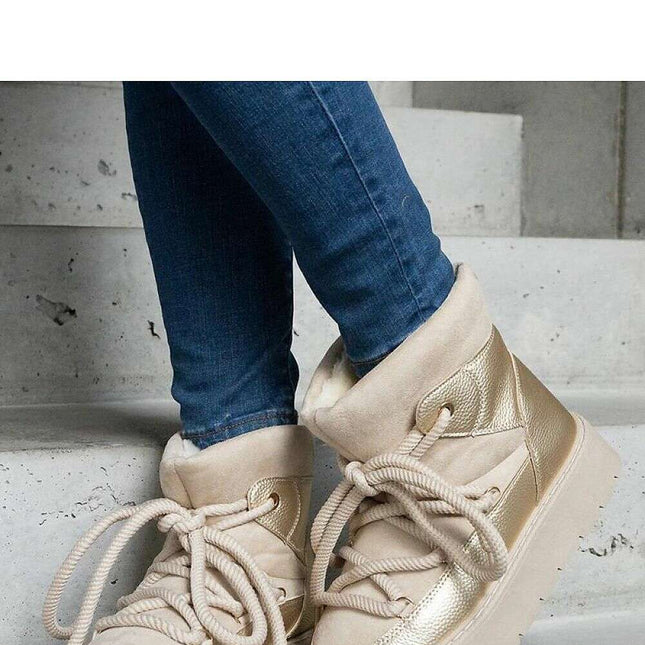 Snow boots model 204703