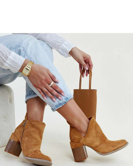 Heel boots model 204715