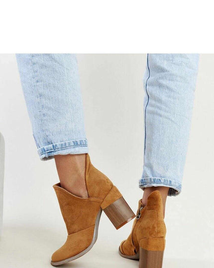 Heel boots model 204715