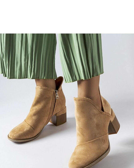 Heel boots model 204771