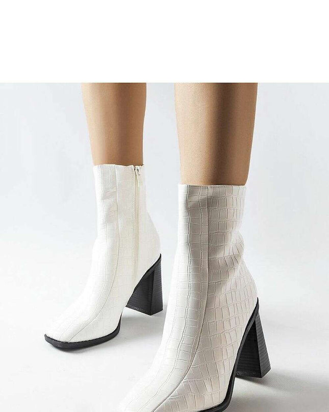 Heel boots model 204772