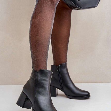 Heel boots model 204786