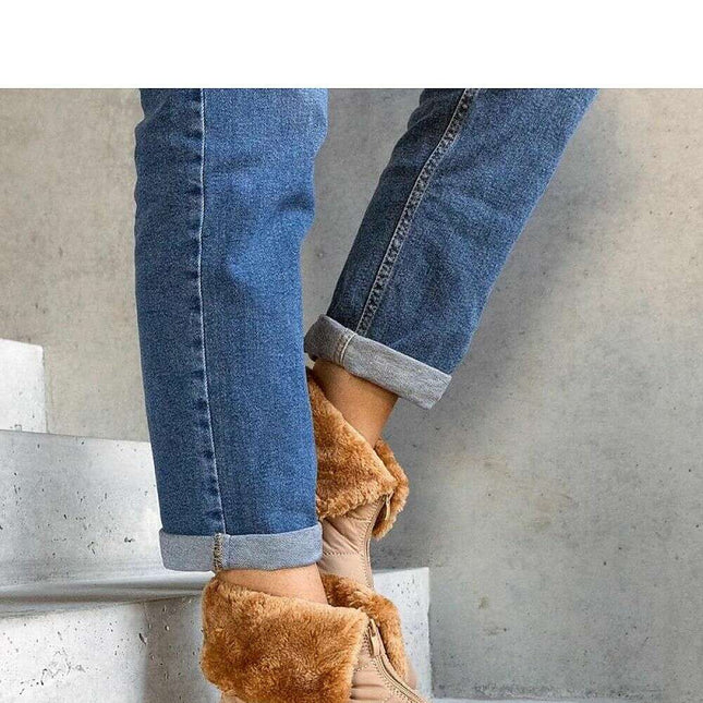 Snow boots model 204802