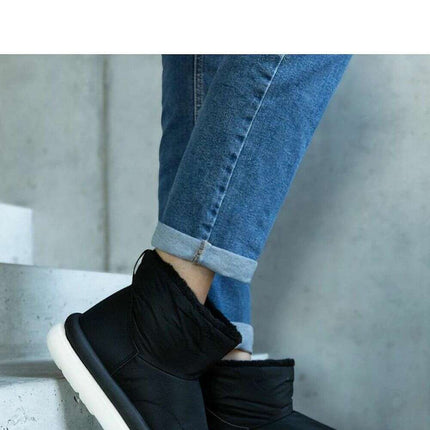 Snow boots model 204710