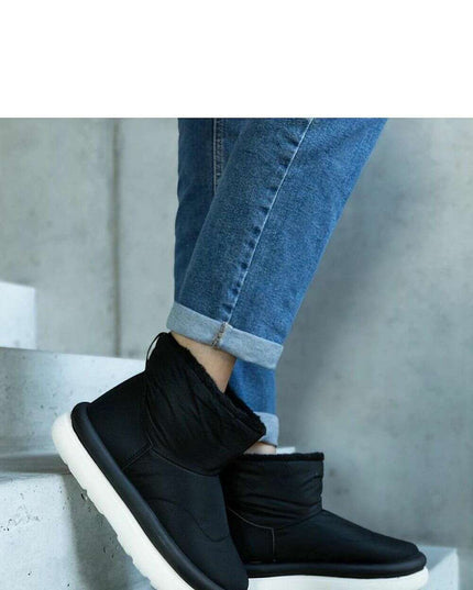 Snow boots model 204710