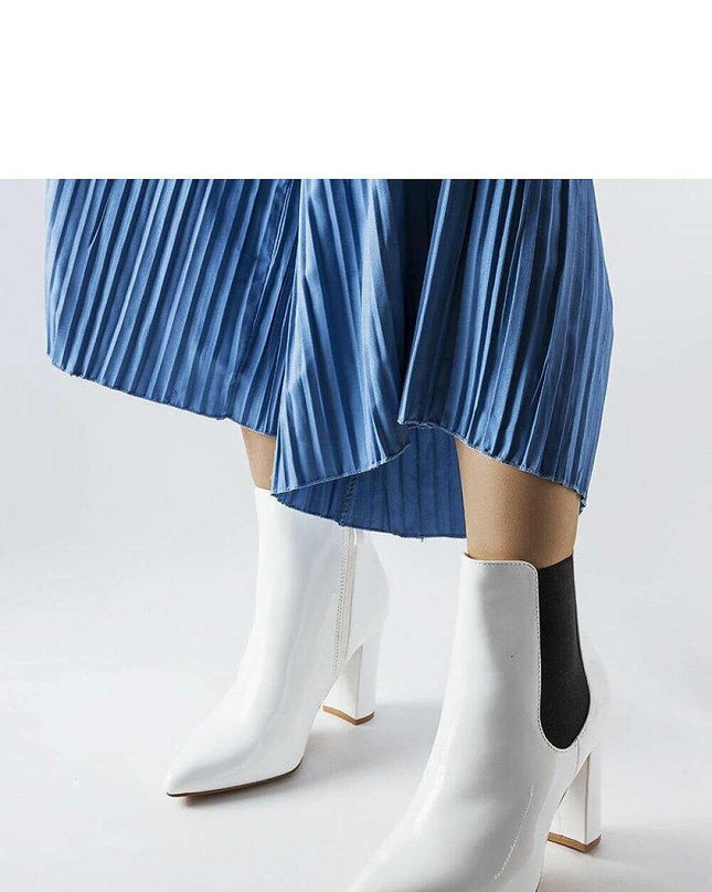 Heel boots model 204841