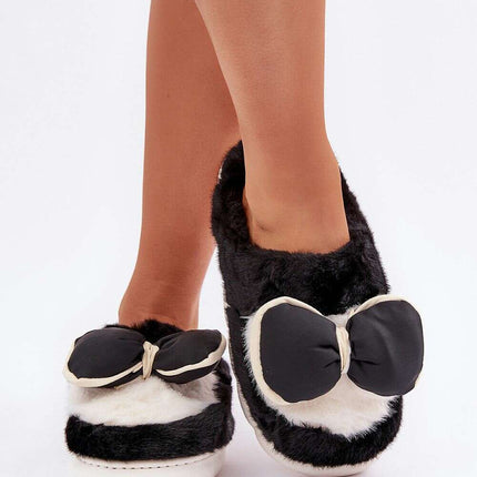 Slippers model 204944