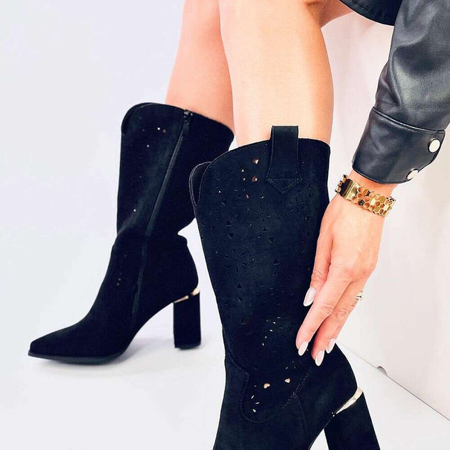 Heel boots model 205014