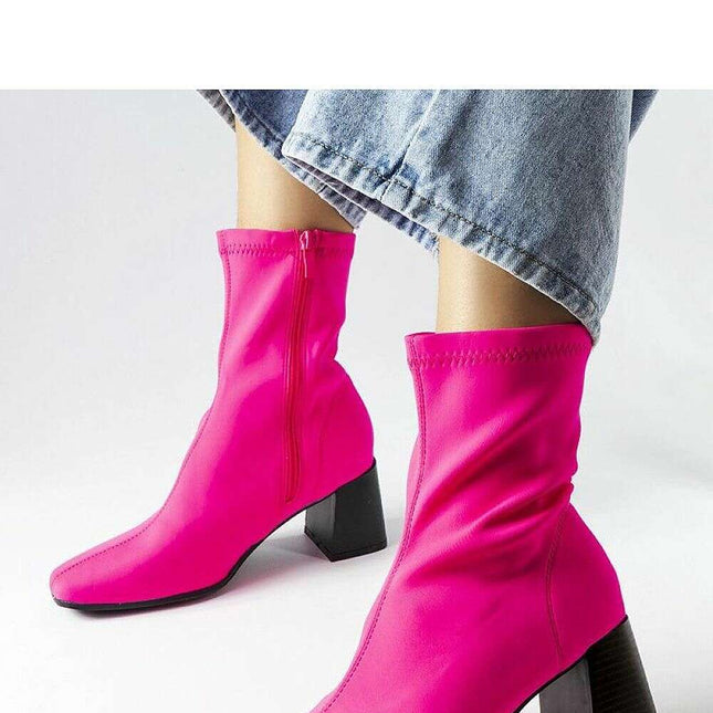Heel boots model 205127