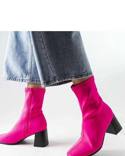 Heel boots model 205127