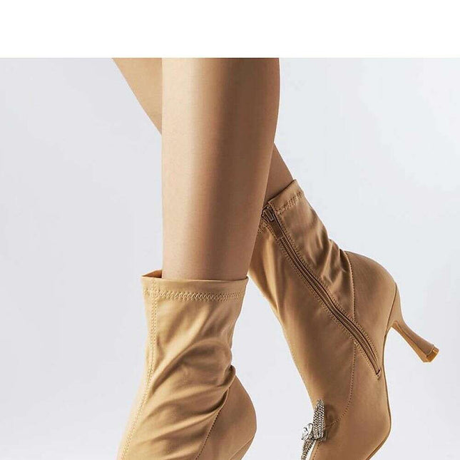 Heel boots model 205128