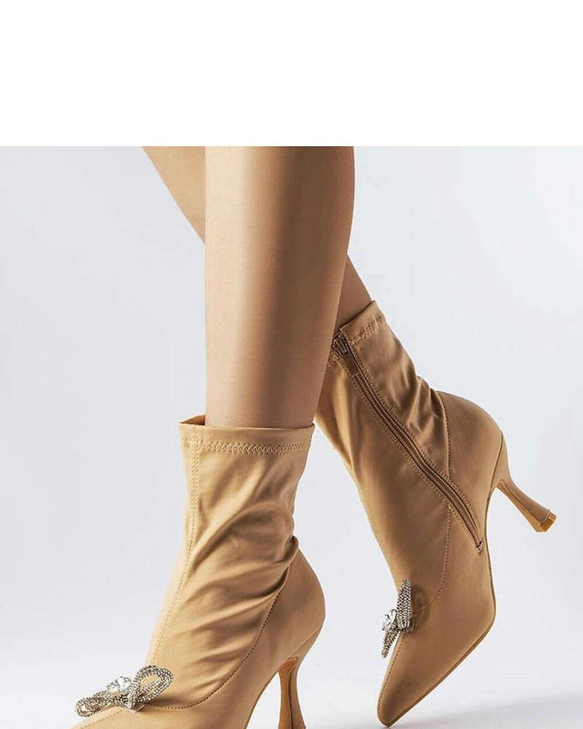 Heel boots model 205128