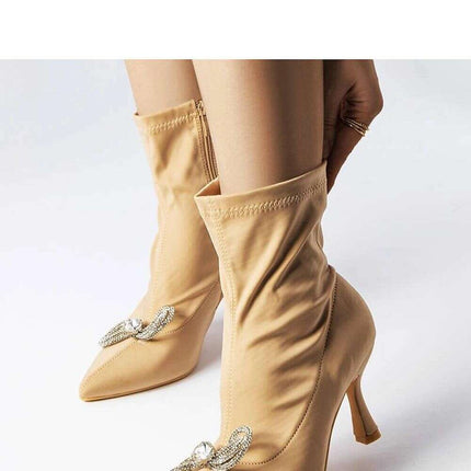 Heel boots model 205128