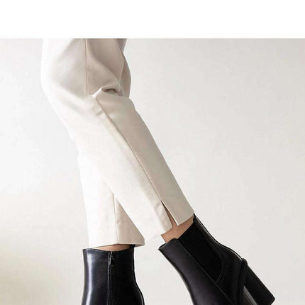 Heel boots model 205806