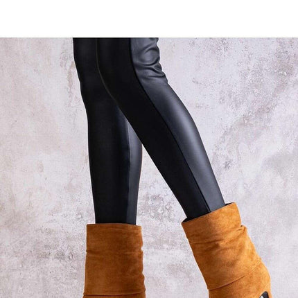 Heel boots model 205808