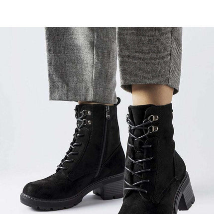 Heel boots model 205852