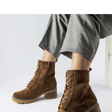 Heel boots model 205852