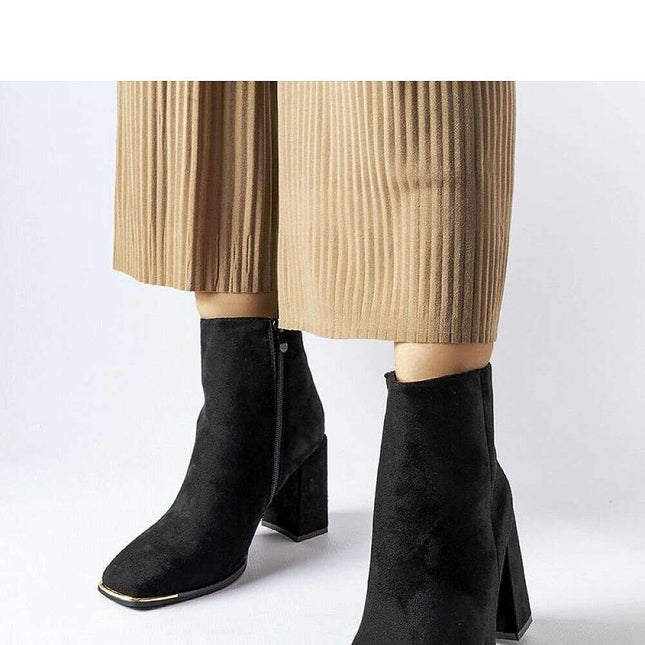 Heel boots model 205866