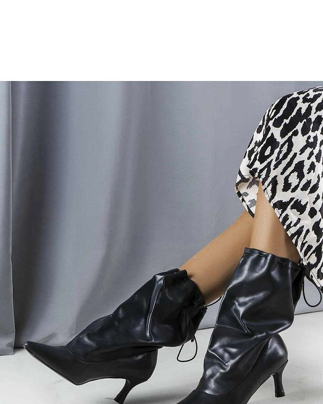 Heel boots model 205877