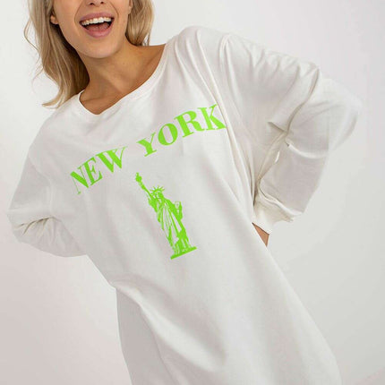 Oversized Women’s Sweatshirt – Soft Cotton Blend, Modern Style